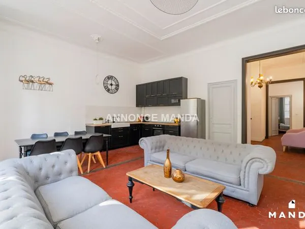Appartement 4 pièces 144 m² 