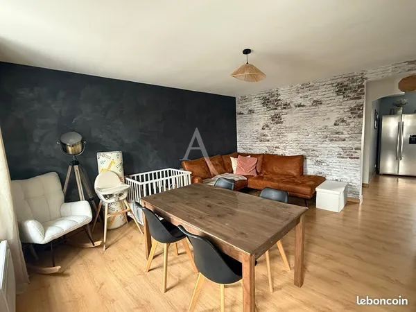 Duplex 3 pièces 70 m² 