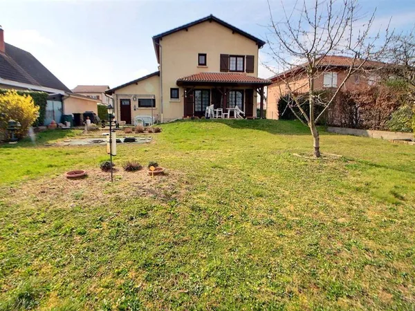 Maison 5 pièces 105 m² 