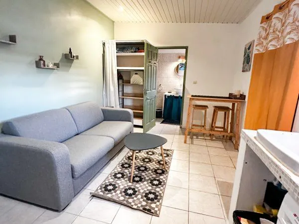 Studio meublé 