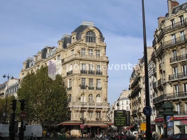 Commerce alimentation 60 m² 
