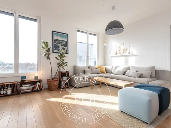 Paris 17e, 5 pièces meublé refait à neuf 