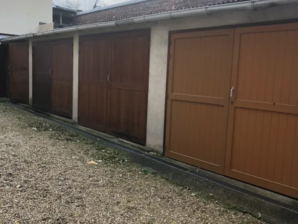Parking 14 m² 