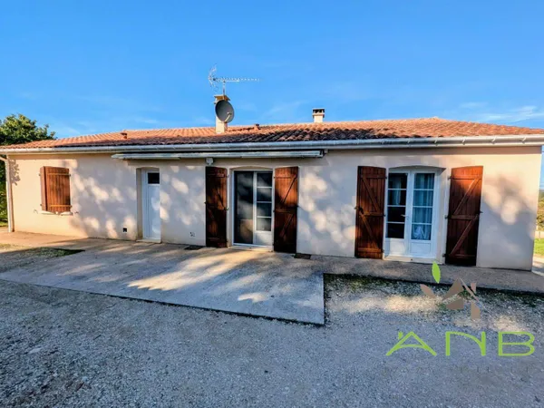 Maison de plain-pied 4 pièces 101 m² 