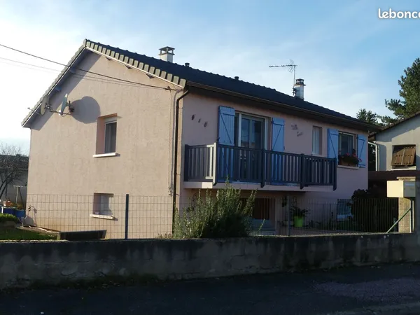 Maison individuelle dans lotissement 