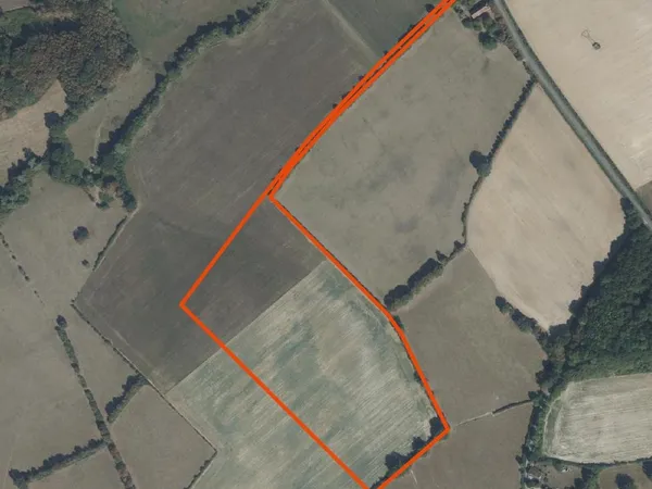À vendre Parcelle agricole libre à Thaumiers (Cher) 