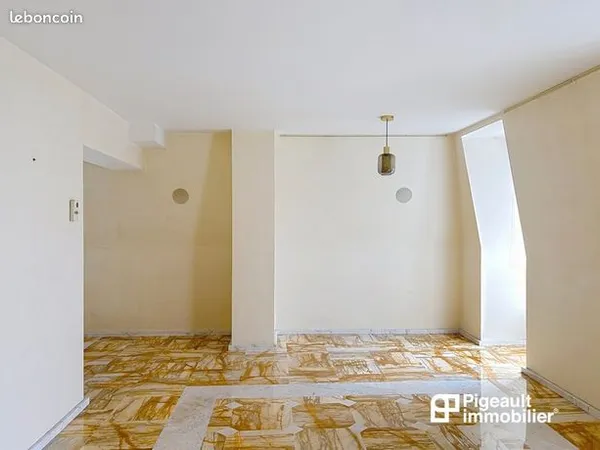 Appartement 4 pièces 109 m² 