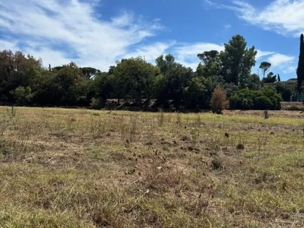 Terrain 499 m² Frejus 