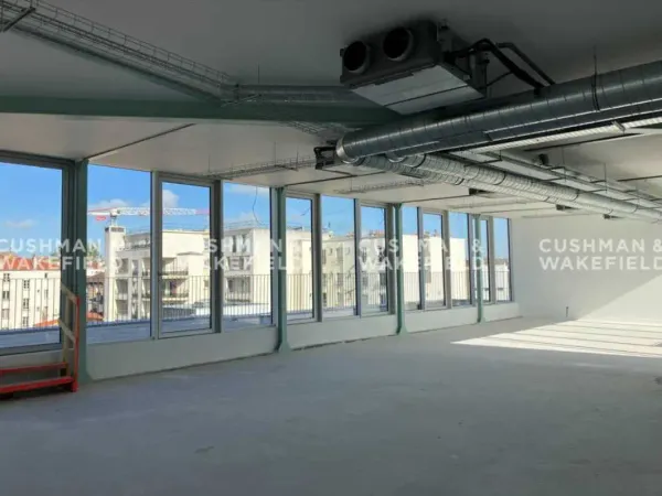 Bureaux atypiques à louer - Verrière - Terrasse - Livraison T1 2024 