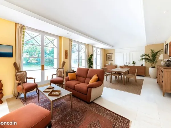 Maison 6 pièces 160 m² 