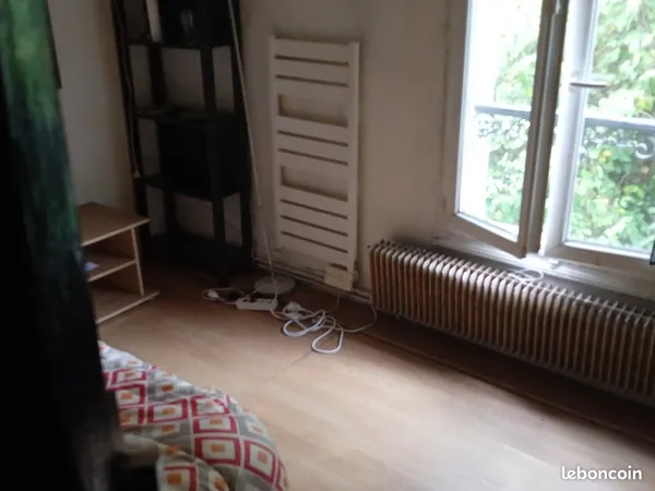 Chambre au 1er etage a 20mn de paris 12eme 