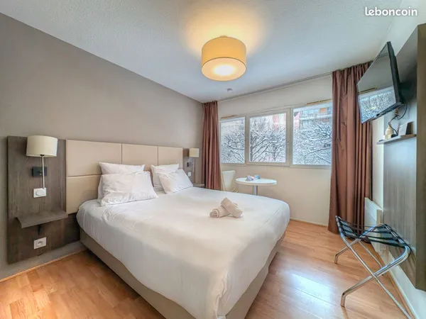 Studio 1 pièce 18 m² 