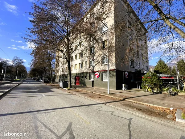 Appartement 3 pièces 45 m² 