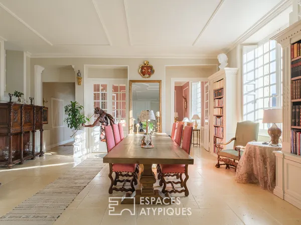 Hôtel particulier du XVe siècle dans le centre historique de Thouars 