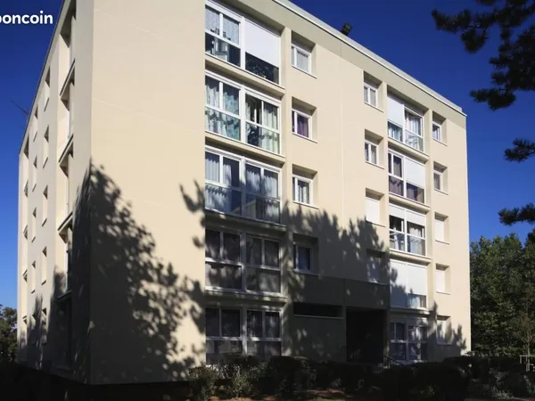 Appartement 4 pièces 76 m² 