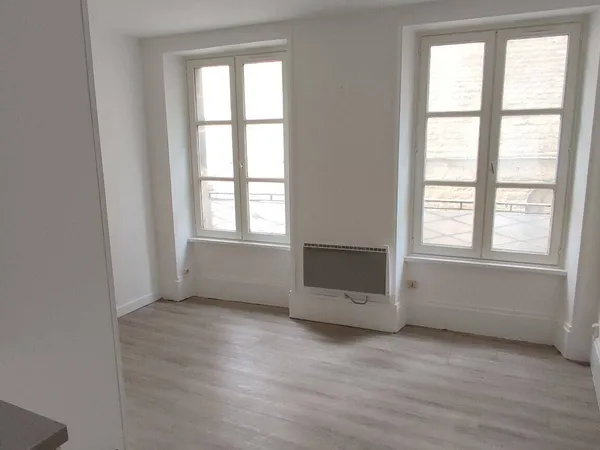 Appartement 1 pièce 16 m² 