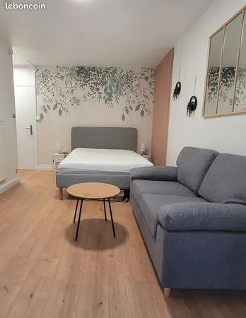 Studio 1 pièce 26 m² 