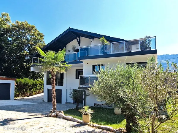 Appartement 4 pièces 100 m² 
