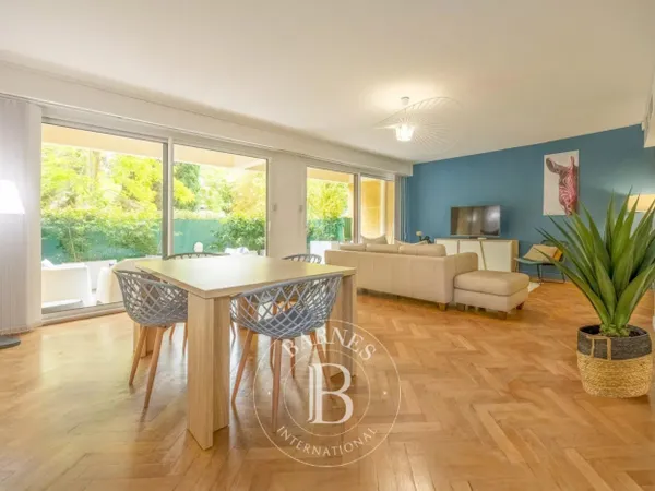 AIX-EN-PROVENCE - CENTRE-VILLE - APPARTEMENT 95 M² - 3 CHAMBRES 