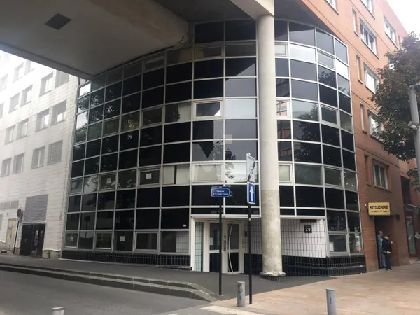Bureaux 2441 m² 