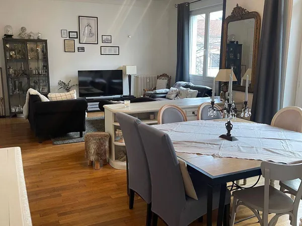 Appartement 6 pièces 158 m² 