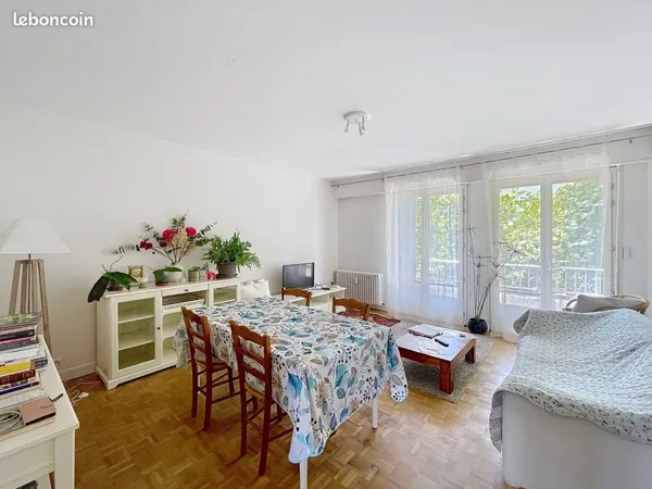 Immeuble 91 m² 