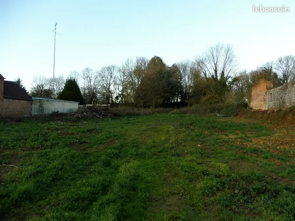 Terrain 2982 m² POIX DU NORD 
