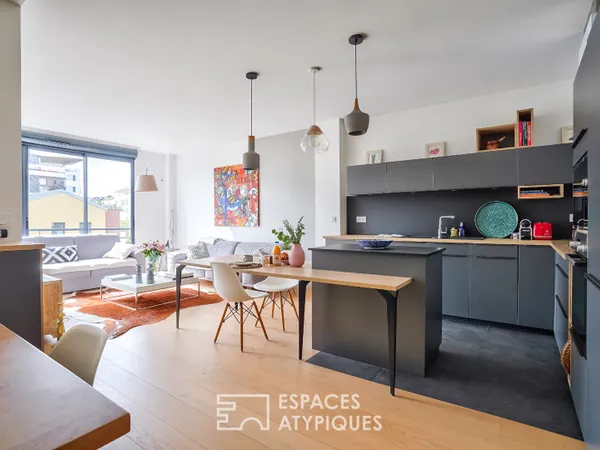 Appartement contemporain avec jardin partagé 