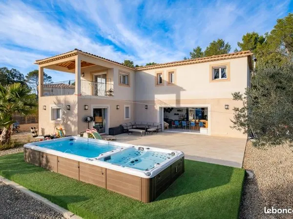 Maison 7 pièces 187 m² 