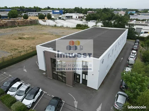 Bureaux 47 m² 