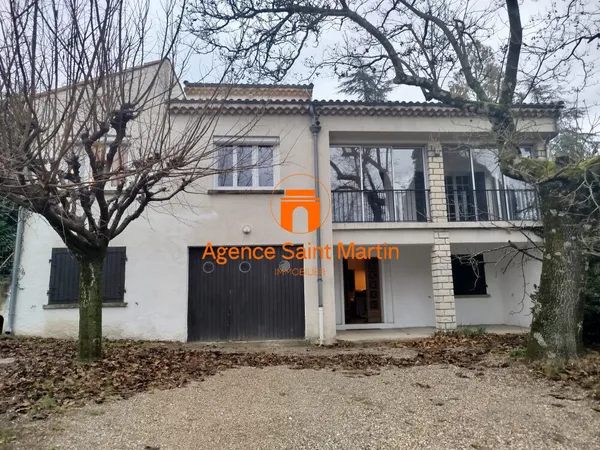 Maison Montelimar 6 pièce(s) 170 m2 