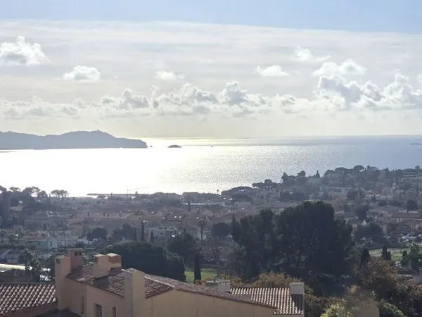 Villa 5 pièces 130 m² 