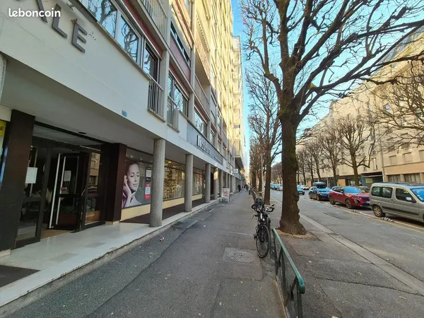 Appartement 3 pièces 82 m² 