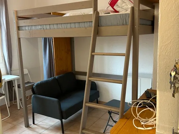 Loue studio meublé Golfe Juan 