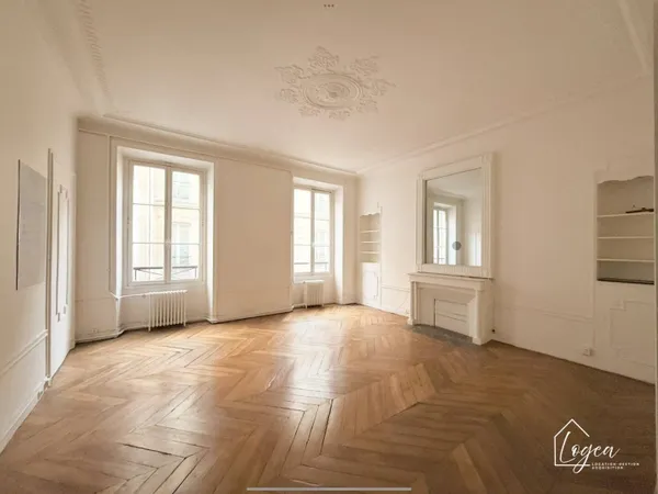 Appartement 4 pièces 109 m² 
