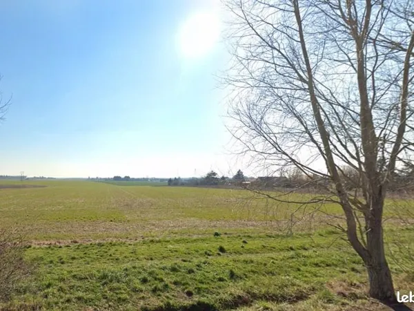 Terrain 600 m² Saint Laurent En Gatines 