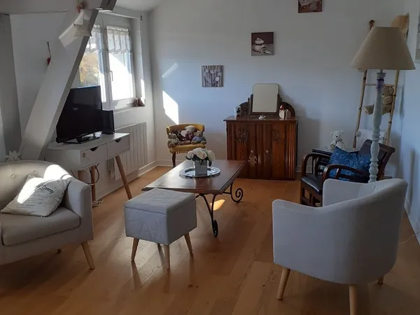 Loue appartement 77m² 