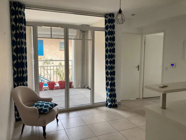 Vends appartement lumineux et en très bon état 