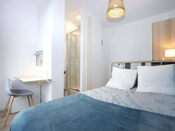 Appartement 1 pièce 15 m² 