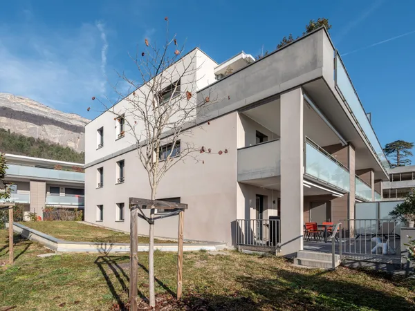 Appartement T4 de 93,93 m² avec terrasse et jardin 