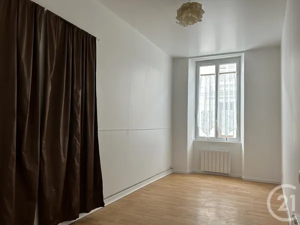 Appartement 1 pièce 28 m² 