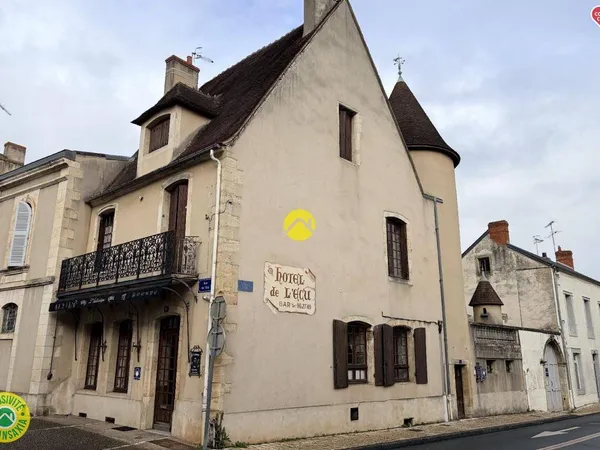 Maison 12 pièces 225 m² 