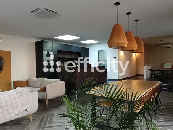 Maison 4 pièces 180 m² 