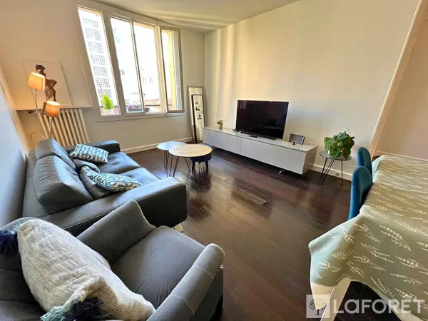 Appartement 3 pièces 64 m² 
