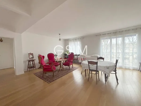 Appartement 4 pièces 74 m² 