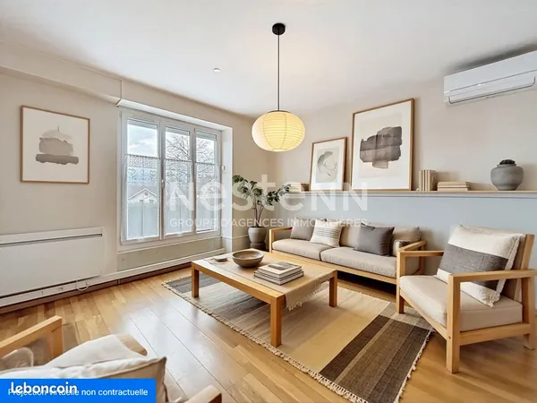 Studio 1 pièce 24 m² 