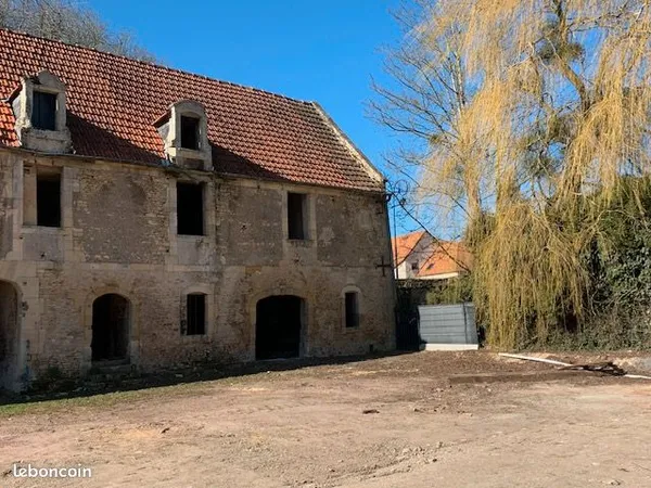 Grange amenageable 