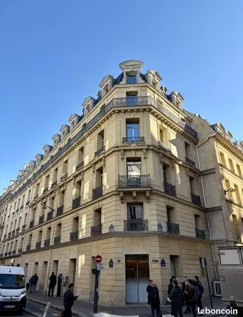 Bureaux 2220 m² 