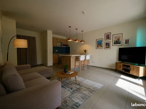 Appartement T2 récent rez de jardin 