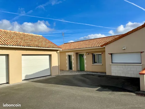 Maison 3 chambres, véranda & double garage 